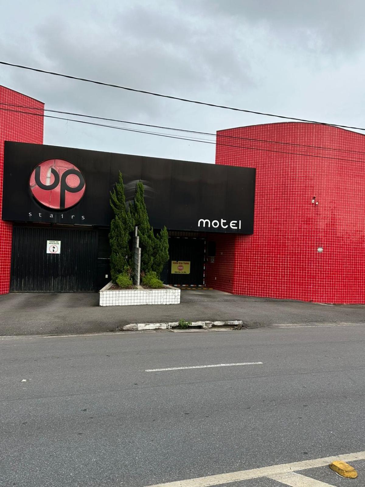 Up Stairs Motel Adults Only Betim Exterior foto